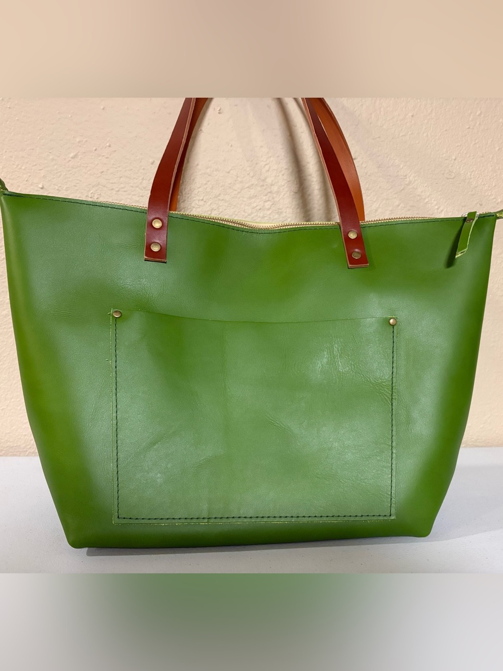 Portland Leather Goods PLG Green Apple Large Zip Tote BNNU No Tags - Picture 3 of 14